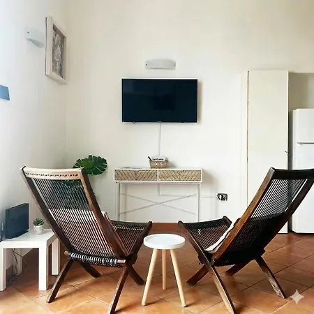 Casa Nina-bacoli Elegant & View *